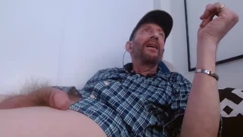 Snapshot of pgrower chatting on 24, 4, 2026 pgrower online show from 24, 4, 2026