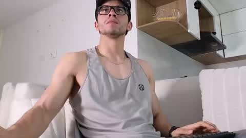 phantom_bigger1 online show from 13, 10, 2025