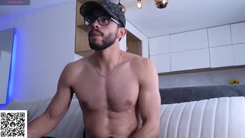 phantom_bigger1 online show from 2, 3, 2026