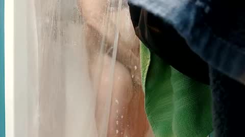 Snapshot of phase124 chatting on 1, 2, 2025 phase124 online show from 1, 2, 2025