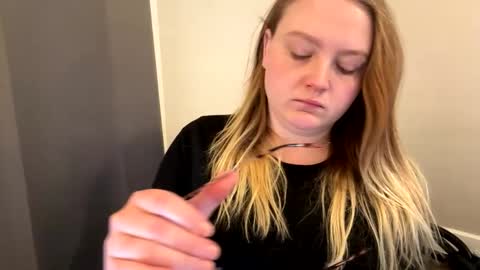 PhatAssBlond online show from 21, 1, 2025