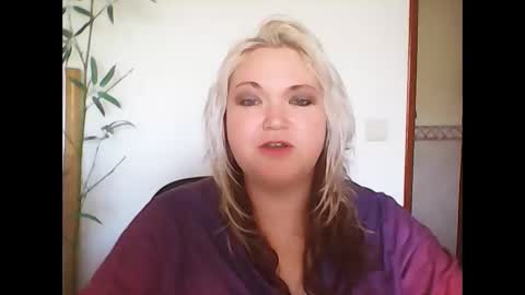 phatpcat73 online show from 2, 4, 2026