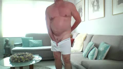 Snapshot of phil279 chatting on 3, 7, 2026 Phil online show from 3, 7, 2026