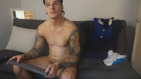 Philip Dalton online show from 23, 11, 2025