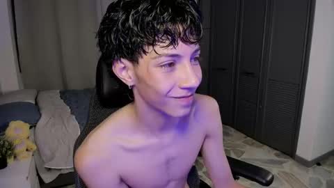 Snapshot of philipe_moonlight_ chatting on 13, 5, 2026 Phil. INDEPENDENT MODEL online show from 13, 5, 2026