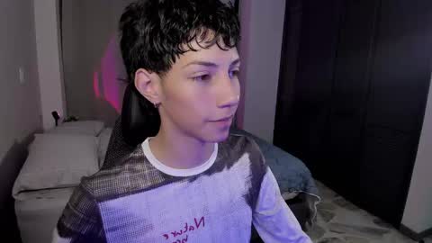 Snapshot of philipe_moonlight_ chatting on 29, 5, 2026 Phil. INDEPENDENT MODEL online show from 29, 5, 2026