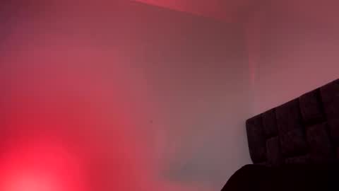 Snapshot of phillip_brownn chatting on 9, 4, 2026 PHILLIP online show from 9, 4, 2026