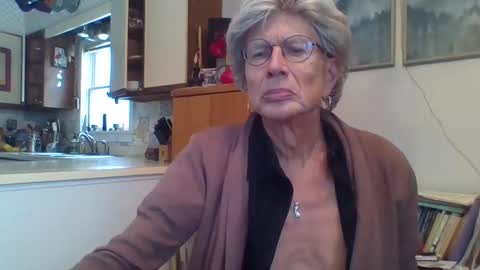 Snapshot of phillipa1023 chatting on 18, 1, 2025 phillipa online show from 18, 1, 2025