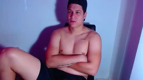 Snapshot of phoenixgnz08 chatting on 26, 12, 2024 AdnierGnz online show from 26, 12, 2024