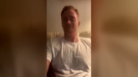 Snapshot of phoenixmorton chatting on 4, 5, 2026 phoenixmorton online show from 4, 5, 2026