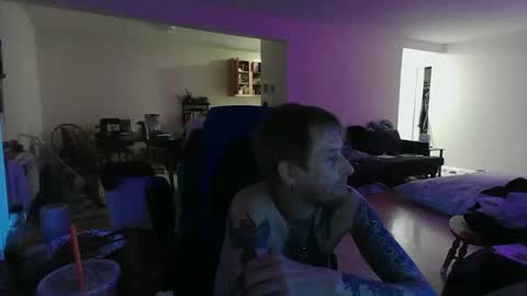 Snapshot of phrostdd chatting on 18, 5, 2026 FrankenDaddy online show from 18, 5, 2026