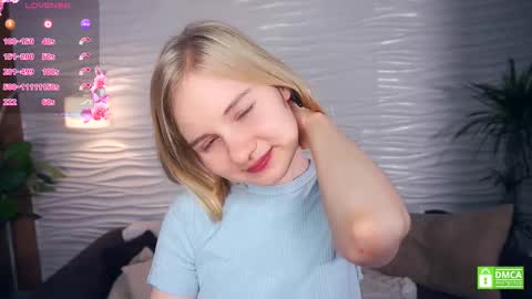 Hann G. Jones online show from 4, 12, 2025