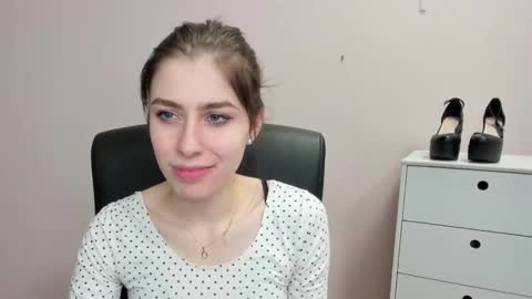 P I A online show from 28, 2, 2026