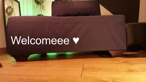    Special Couple Show - WELCOME TO XMAS   5 and 6 December  - 2 at 8 pm COL hour online show from 7, 10, 2025