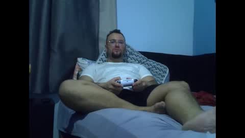 Snapshot of piazaocwbbb chatting on 13, 4, 2026 piazaocwbbb online show from 13, 4, 2026