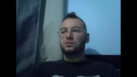 Snapshot of piazaocwbbb chatting on 19, 4, 2026 piazaocwbbb online show from 19, 4, 2026