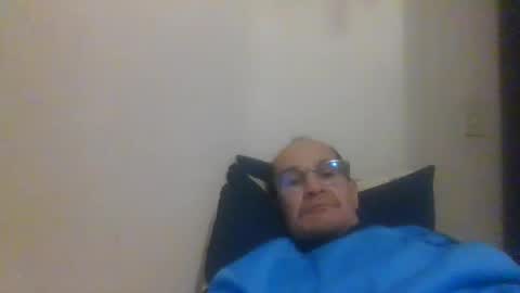 pichoun71 online show from 10, 1, 2025