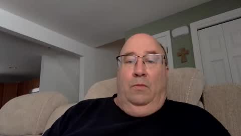 Snapshot of pickme11113 chatting on 2, 1, 2025 pickme11113 online show from 2, 1, 2025