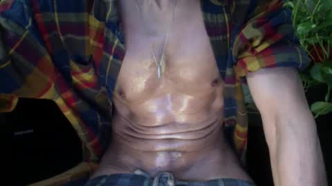 Snapshot of pict8kr chatting on 8, 3, 2025 BEDBULL online show from 8, 3, 2025