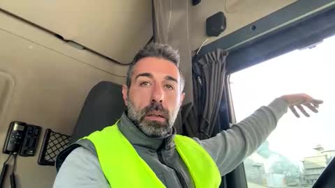 pierotu online show from 16, 1, 2026