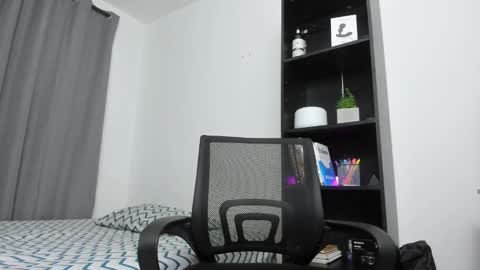 Pierre online show from 16, 2, 2025