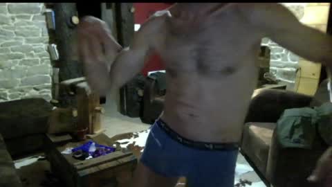 Snapshot of pierrohhh chatting on 18, 4, 2026 pierrohhh online show from 18, 4, 2026