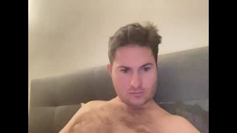 pierrot462900 online show from 22, 2, 2025