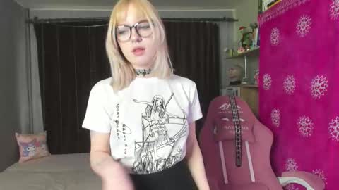 Snapshot of piginnya chatting on 16, 9, 2025 piginnya online show from 16, 9, 2025