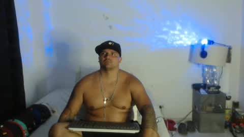 Snapshot of pikoro_gomez chatting on 18, 1, 2025 pikoro_gomez online show from 18, 1, 2025
