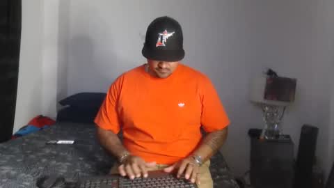 Snapshot of pikoro_gomez chatting on 20, 2, 2025 pikoro_gomez online show from 20, 2, 2025