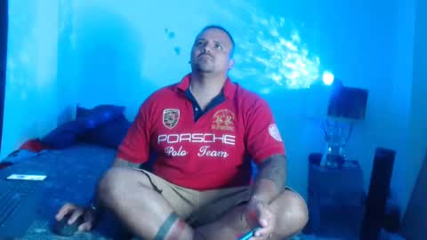 Snapshot of pikoro_gomez chatting on 21, 2, 2025 pikoro_gomez online show from 21, 2, 2025