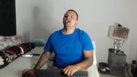 Snapshot of pikoro_gomez chatting on 4, 3, 2025 pikoro_gomez online show from 4, 3, 2025