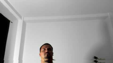 Snapshot of pikoro_gomez chatting on 15, 10, 2025 pikoro_gomez online show from 15, 10, 2025