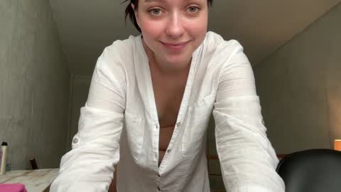 Snapshot of pileacadieri__ chatting on 30, 1, 2025 Trisha online show from 30, 1, 2025