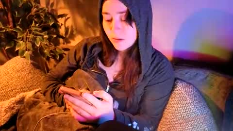 PilloGoddess online show from 31, 5, 2026