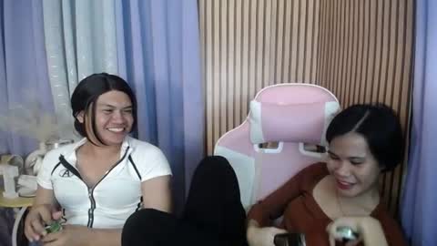 Snapshot of pinay_chloex chatting on 11, 7, 2026 CHLOE online show from 11, 7, 2026