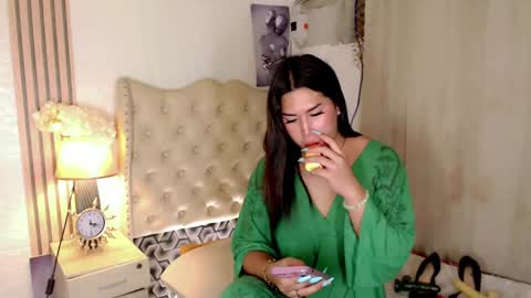 Ivy Morningstar online show from 5, 1, 2025