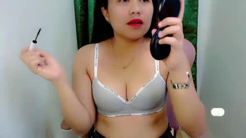 Snapshot of pinay_juliet chatting on 17, 3, 2026 pinay_juliet online show from 17, 3, 2026