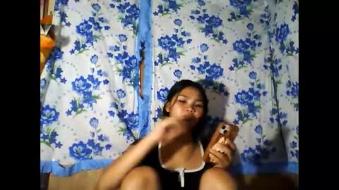 Snapshot of pinay_just18th chatting on 6, 4, 2026 pinay_just18th online show from 6, 4, 2026