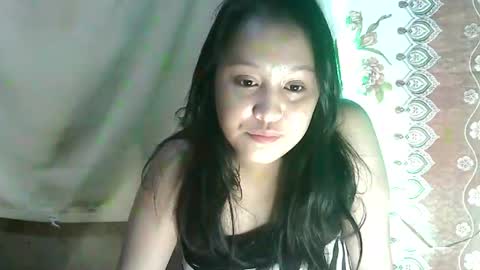 Snapshot of pinay_mama_milkbigboobs chatting on 6, 3, 2025 pinay_mama_milkbigboobs online show from 6, 3, 2025