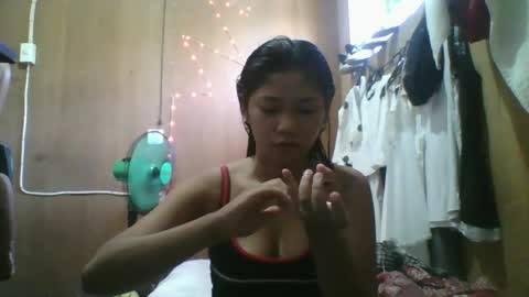 pinay_razel online show from 27, 7, 2026