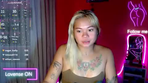 Snapshot of pinay_sweetlenatashaxx chatting on 24, 9, 2025 call me natasha online show from 24, 9, 2025