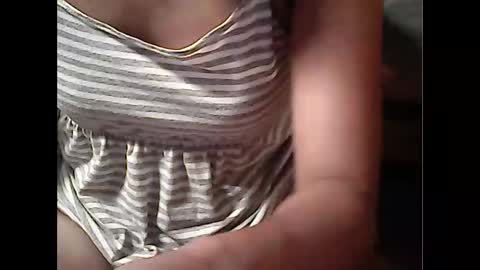 Snapshot of pinayhairyflower chatting on 19, 10, 2025 Nica online show from 19, 10, 2025