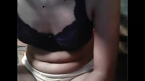 Snapshot of pinayhairyflower chatting on 29, 10, 2025 Nica online show from 29, 10, 2025