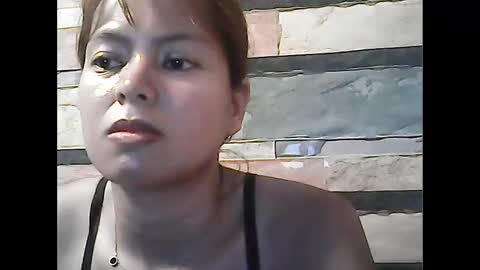 Snapshot of pinayhairyflower chatting on 18, 11, 2025 Nica online show from 18, 11, 2025