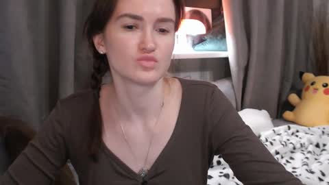 Snapshot of pineapple__mood chatting on 15, 1, 2025       online show from 15, 1, 2025
