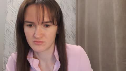 Snapshot of pineapple__mood chatting on 13, 2, 2025       online show from 13, 2, 2025
