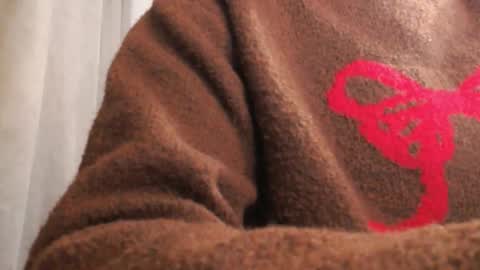 Snapshot of pineapple__mood chatting on 15, 10, 2025       online show from 15, 10, 2025