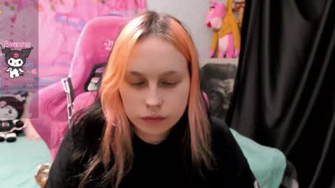 Snapshot of pineapple_dope chatting on 1, 5, 2026 Nancy online show from 1, 5, 2026
