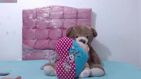 pink_love_25 online show from 26, 5, 2026